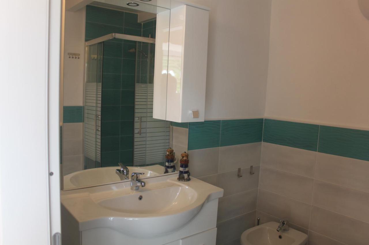 Camere Dieci Maggio- Beb Dory, Nemo, Guizzo ปอนซา ภายนอก รูปภาพ