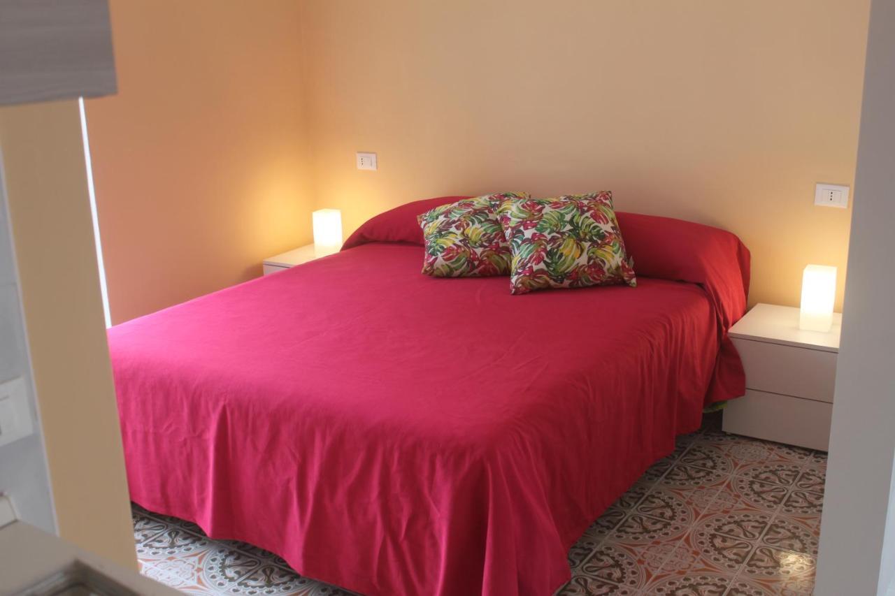 Camere Dieci Maggio- Beb Dory, Nemo, Guizzo ปอนซา ภายนอก รูปภาพ