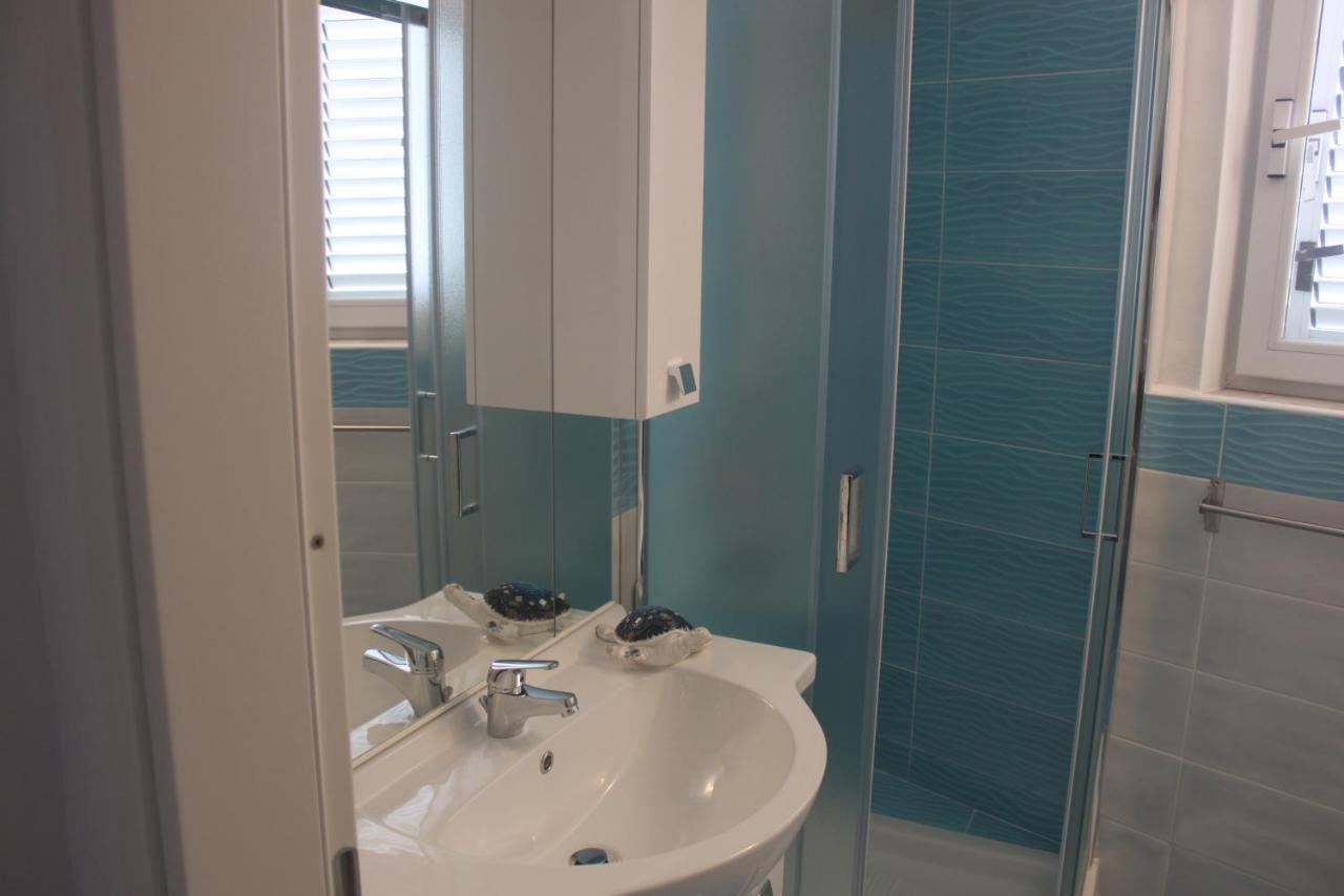 Camere Dieci Maggio- Beb Dory, Nemo, Guizzo ปอนซา ภายนอก รูปภาพ